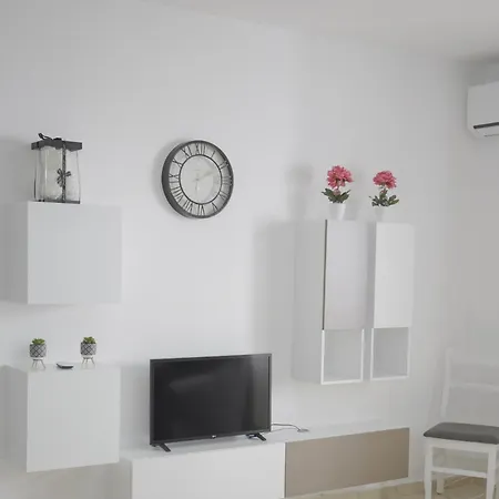 Ohana Apartment